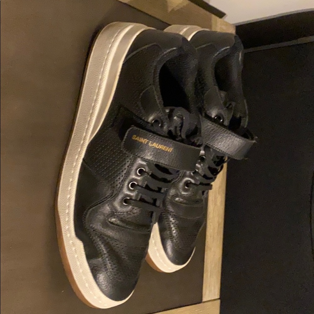 Saint Laurent Authentic SL24 Sneakers - Picture 7 of 7